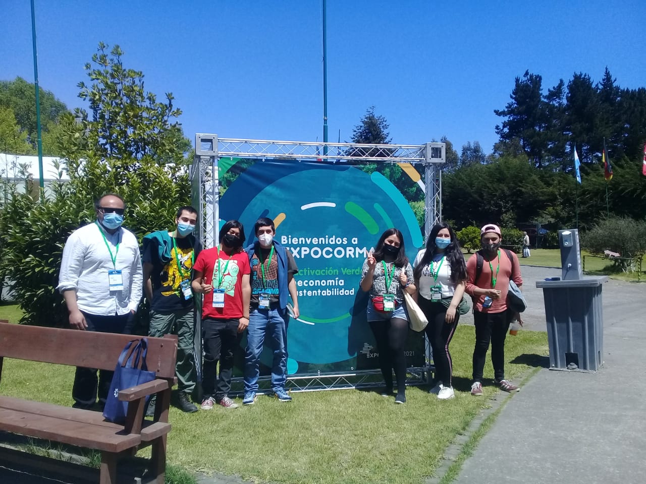 Estudiantes de Ingeniería Forestal UAysén  participaron en jornada en Concepción
