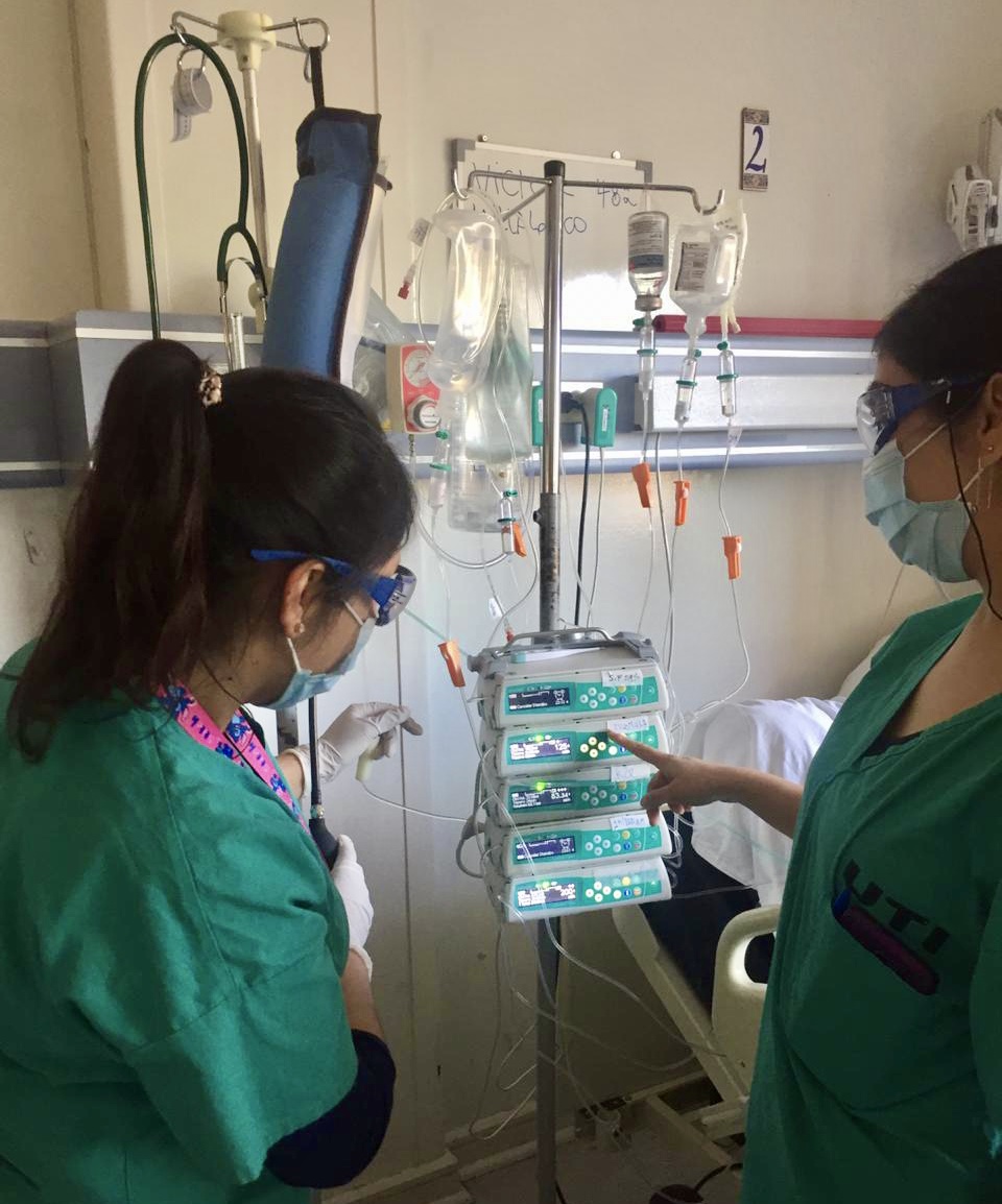 Profesionales de la salud de la región realizan pasantía en la Unidad de Tratamiento Intermedio (UTI) del Hospital Regional de Coyhaique