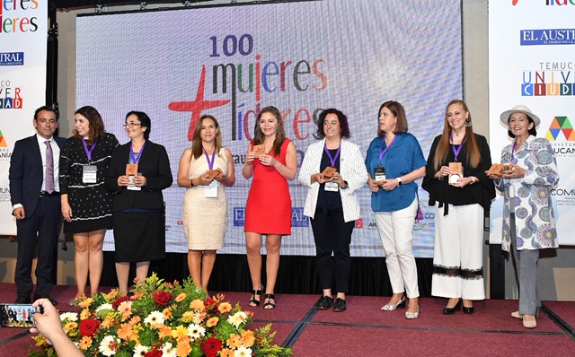 Rectora Uaysén es reconocida como una de las 100 mujeres líderes en la Araucanía